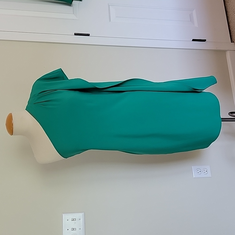 Saks 5/48  Green One Shoulder Ruffle Dress Size Small